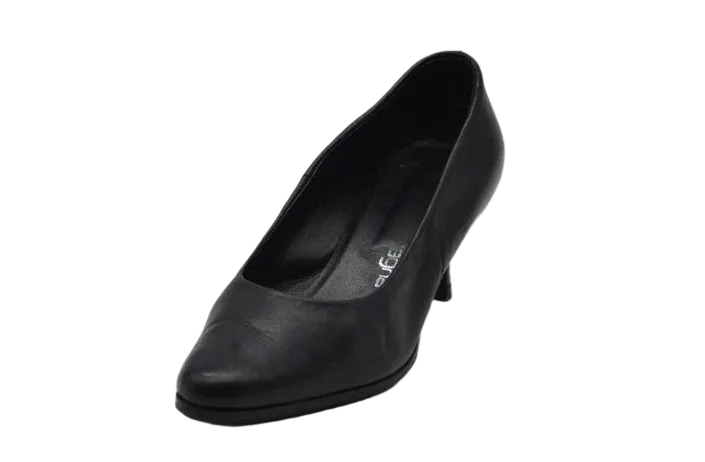Lavorazione artigianale scarpe e borse prima e dopo